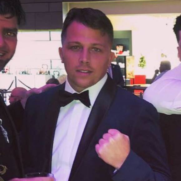 Meet your Posher, Johnny - Picture 1 of 1